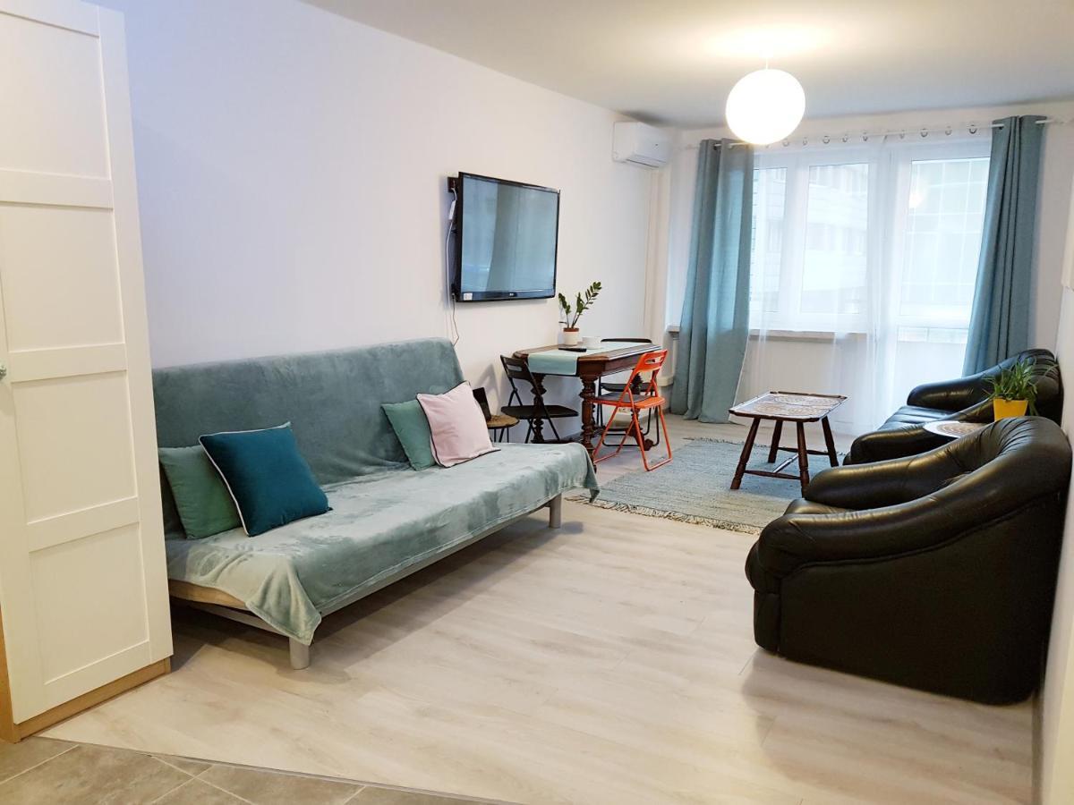 Centrum Warszawy Klimatyzacja Ac W Salonie I Wentylator W Sypialni -City Center The Best Places * Варшава